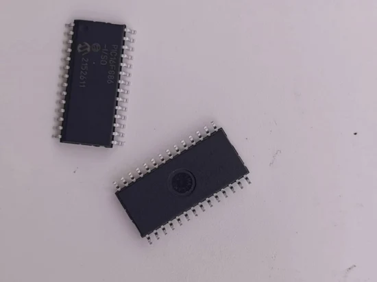 Chip de microcontrolador integrado de componentes electrónicos nuevos y originales Pic16f886-E/So